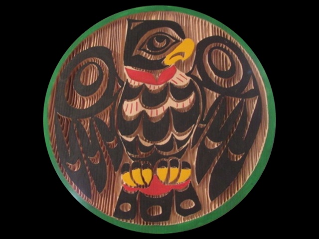 Owl, red cedar, 1' diameter
